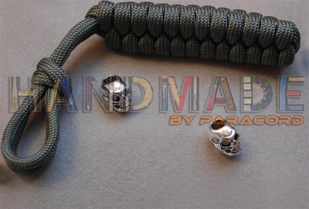 paracord fob