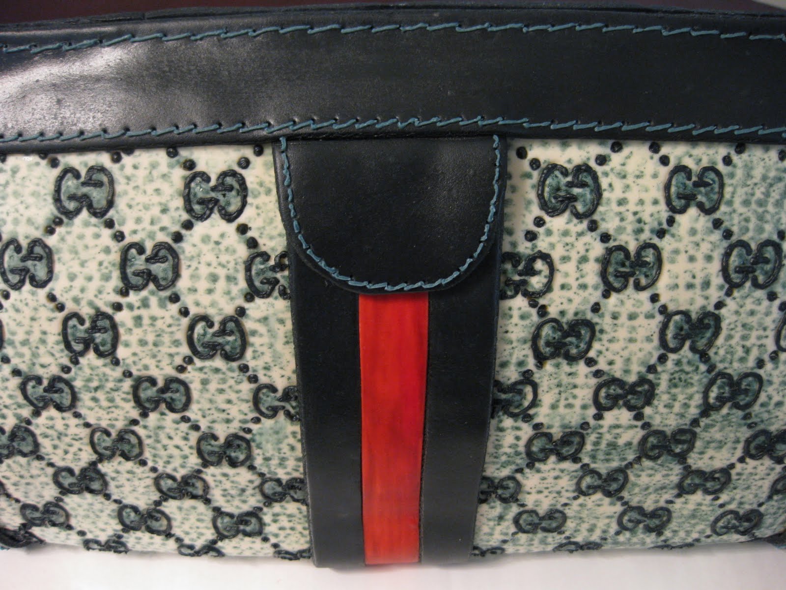 [Gucci+close+up.JPG]