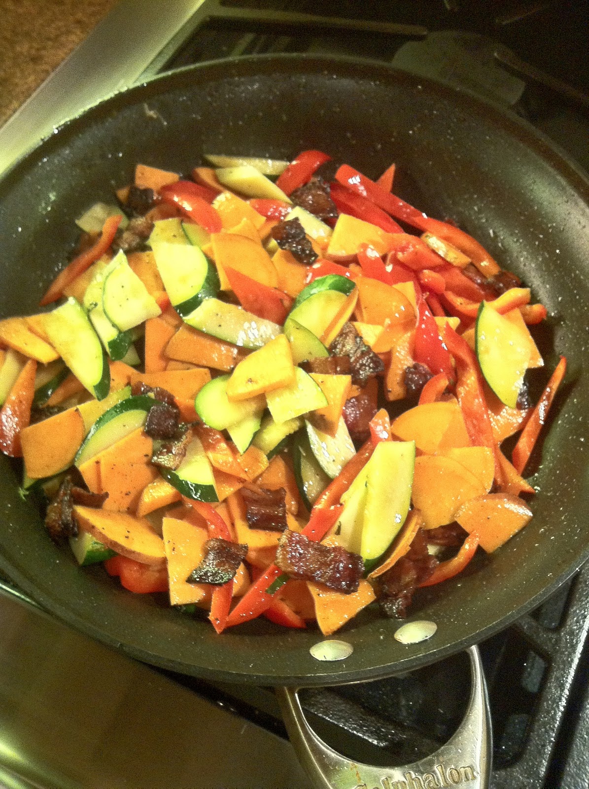 Jen's Gone Paleo Chicken Hash w/Bacon, Vegetables, and Basil