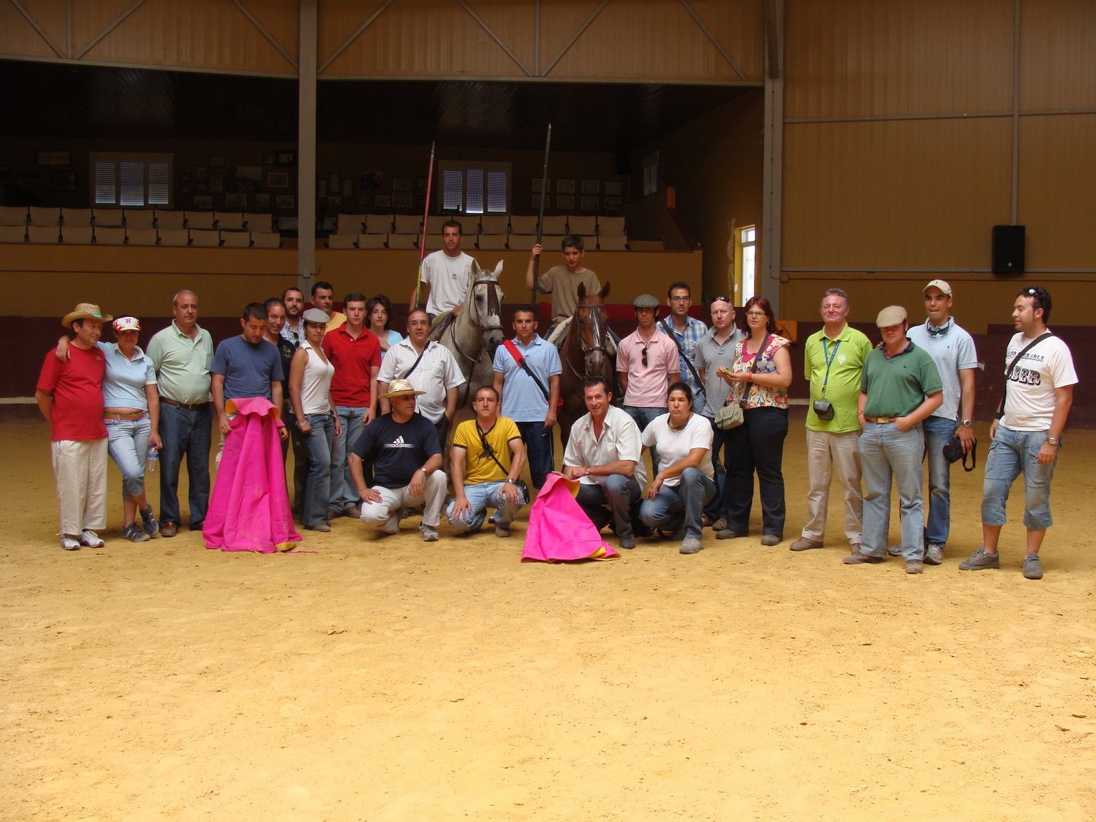 [cursoconocimientodeltoro2.jpg]