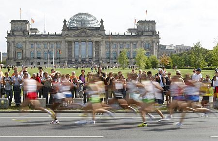 [22b8reichstag.JPG]