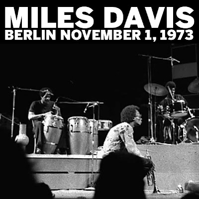 Ce que vous écoutez  là tout de suite - Page 10 Miles-davis+1973-11-01+Berlin