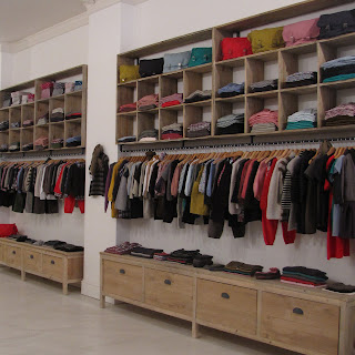 miss sitius: Petit Armari. Tienda de ropa infantil en un local increíble...