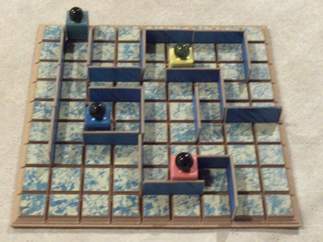 QI - Jogos no desenvolvimento de competências: Curral, este é um genuíno jogo  abstrato de estratégia que possui regras muito simples, e pode ser jogado  por crianças e adultos (2 ou 4