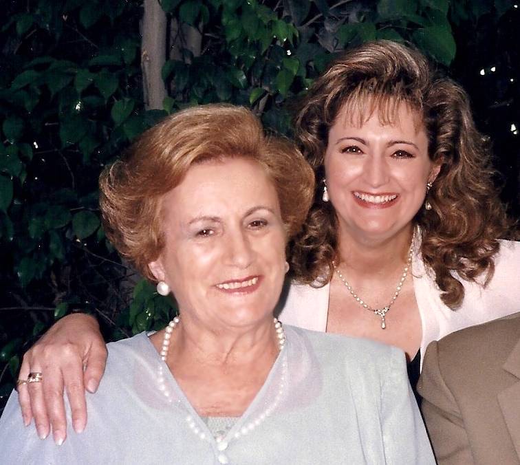 ROSITA Y SUNY