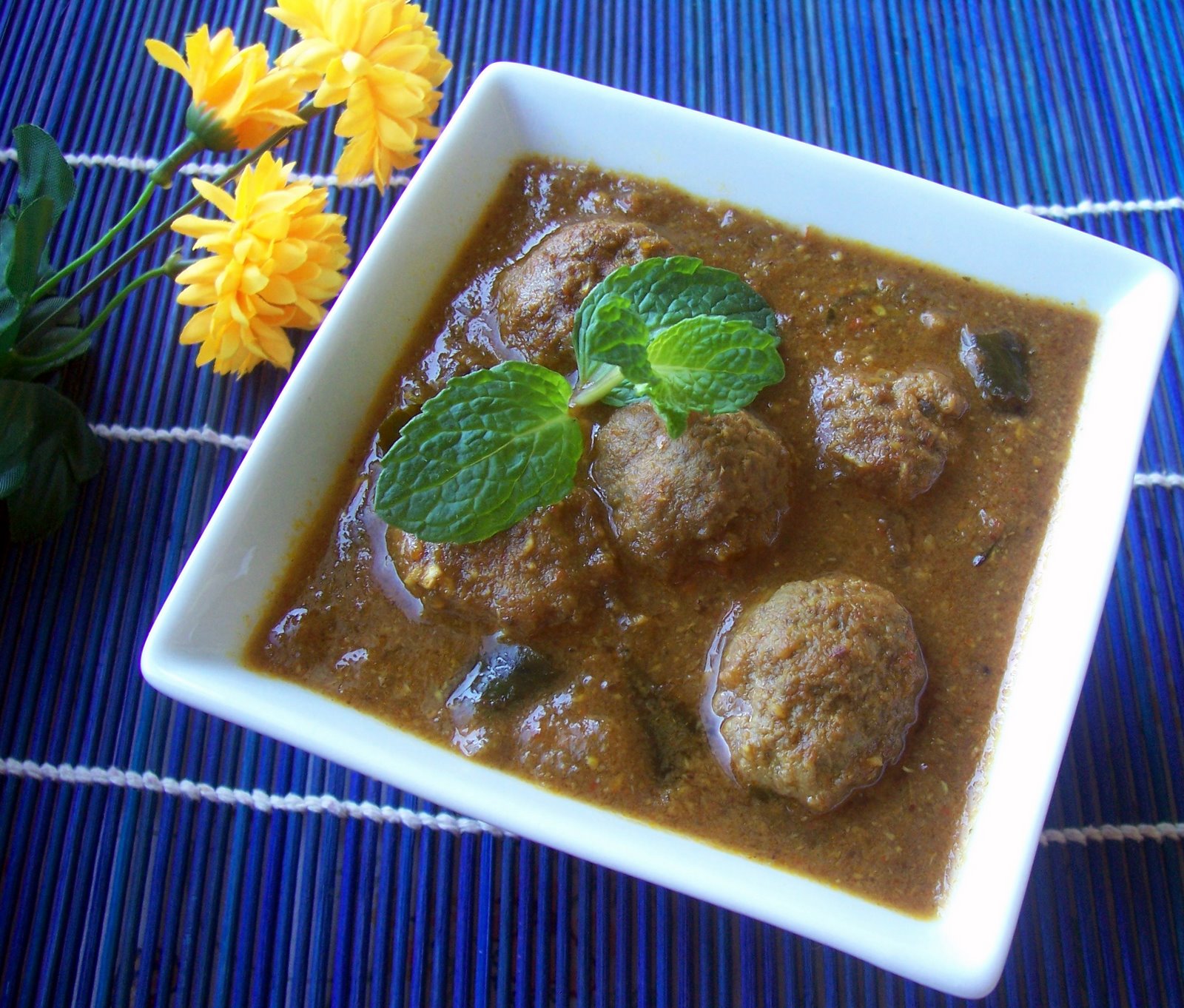 [Lamb+Kofta+Curry.JPG]