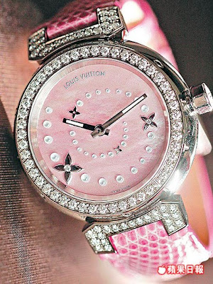 ازياء واحذية واكسسوارات وردية Louis+vuitton+Tambour+18+Chamallow