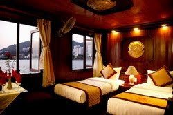 Halong deluxe cruises