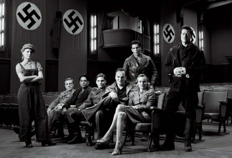 [inglorious-basterds-quentin-tarantino.jpg]