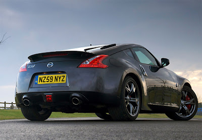 2010 Nissan 370Z Black Edition Rear Angle View
