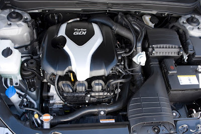 2011 Hyundai Sonata Turbo Engine View
