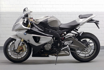 2009 BMW S1000RR Picture