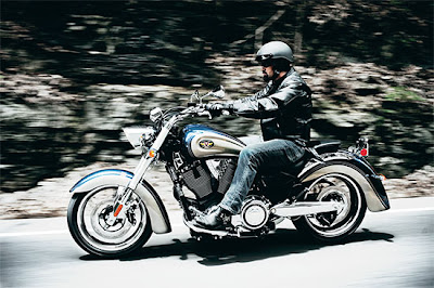 2010 Victory Kingpin Test Ride