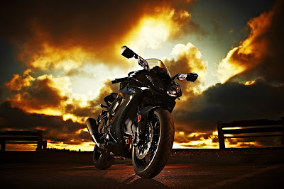 2010 Kawasaki Ninja ZX-10R Best Wallpaper