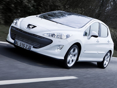 2011 Peugeot 308 GTi Front Side View