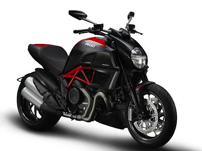 2011 Ducati Diavel Carbon Sportbike