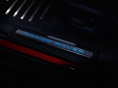2012 Land Rover Range Rover Evoque 5-Door Sills Image