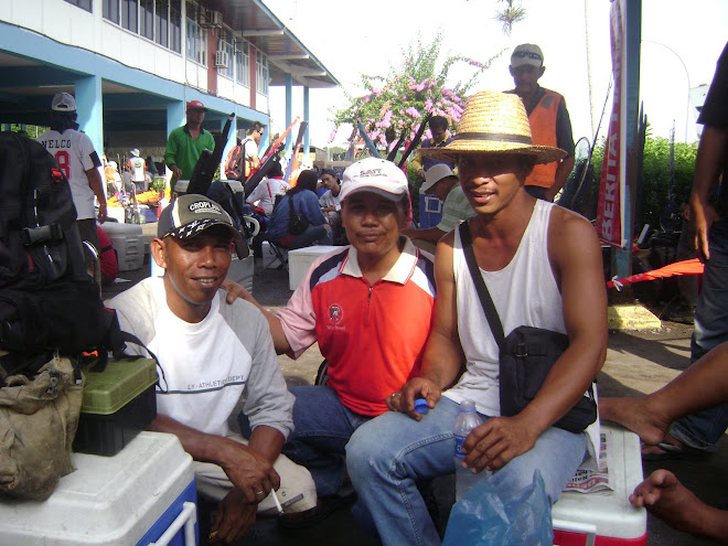 APEK,HAMDAN,ROSLI TEAM BATU PAHAT GP JORAN SEDELI 2009