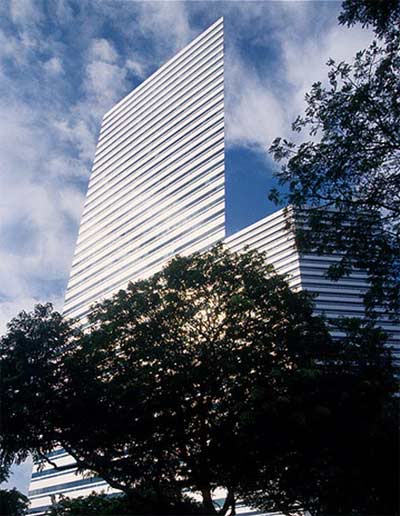 [edificio-papel.jpg]