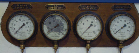 [Copy+of+DSC09043.JPG]