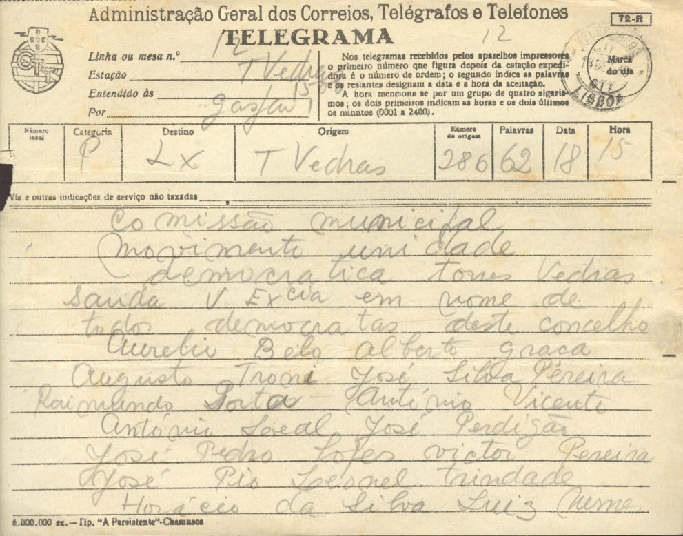 [7-Mar-09+Fotografia+(3)+(4).jpg]