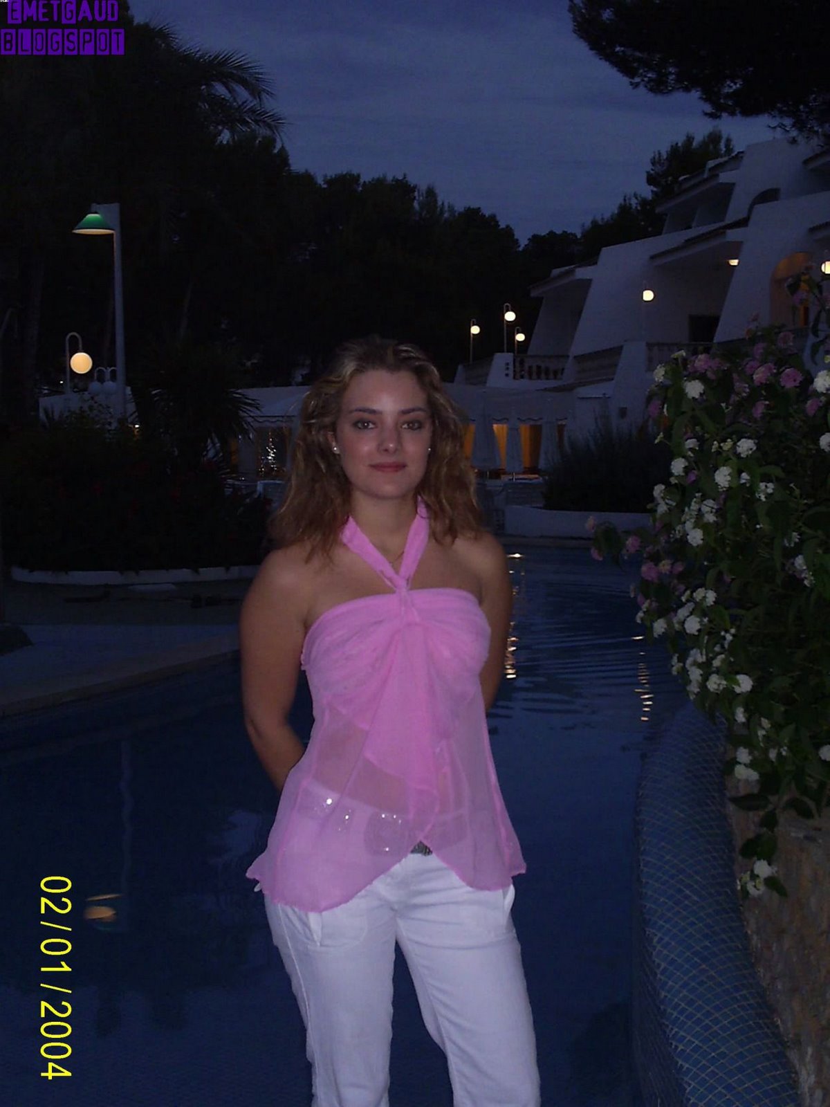 [Margit+(13)-779562.jpg]