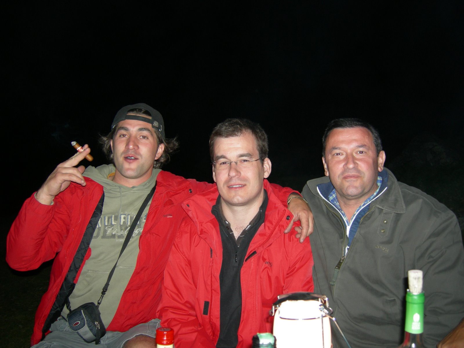 [DSCN1898.JPG]