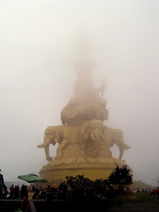 Pixian bodisattva in the mist