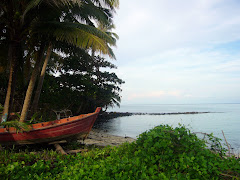 abandoned boat on beach, Koh Kood