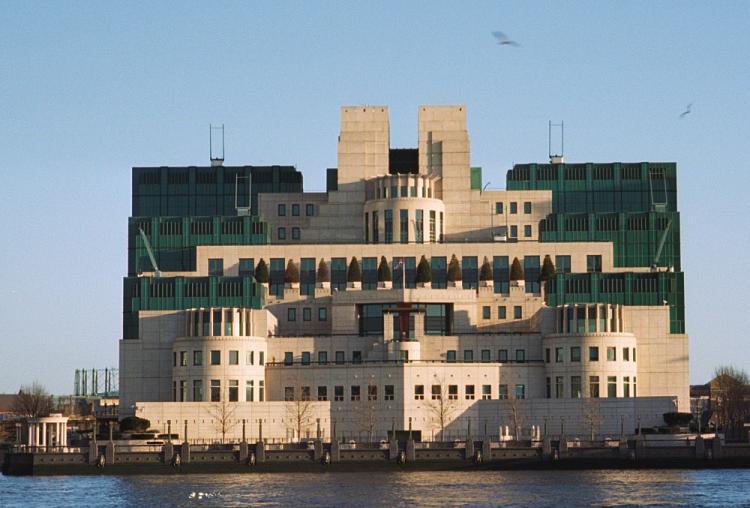 the Social Shuttle MI6, a Body in a Bag and the Transvestite Prosititute