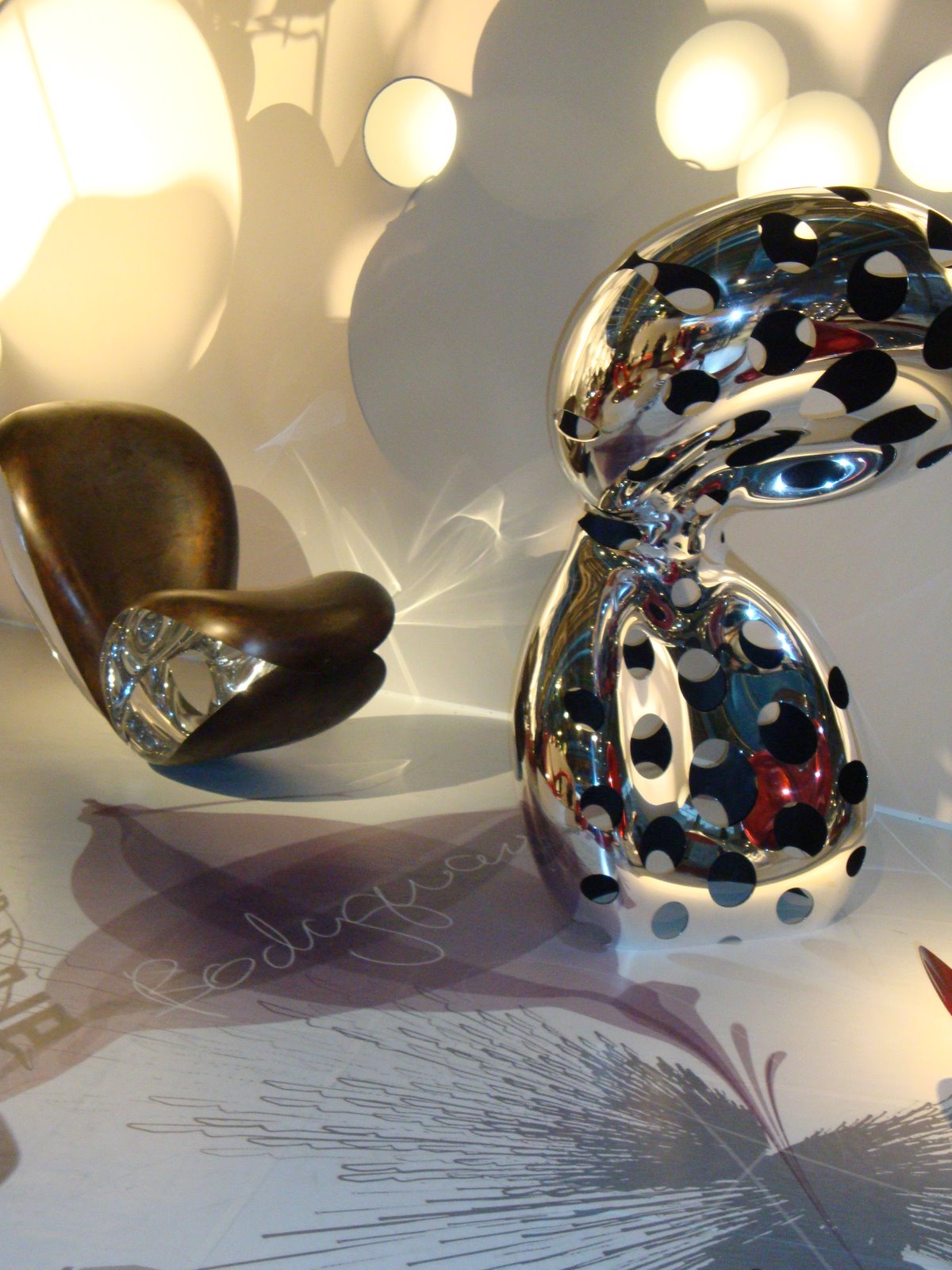 [004.JPG]