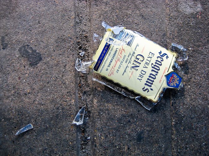 [BusStop059.jpg]