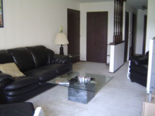 [Living_Room.JPE]