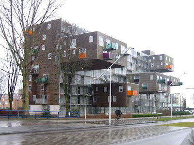 Нидерланды. Оригинальное архитектурное решение. (Фото)