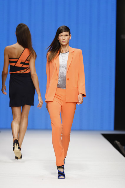 [MLXPedroPedro105.jpg]