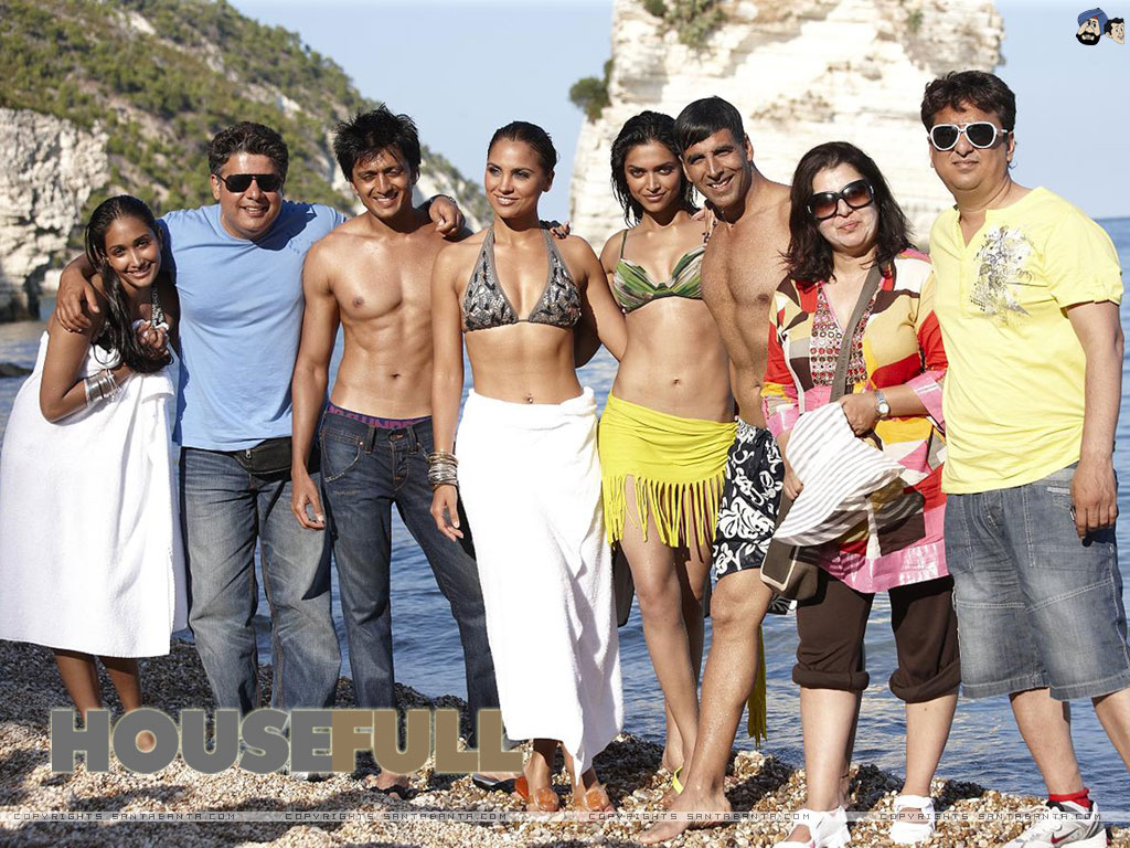 deepika without bikini