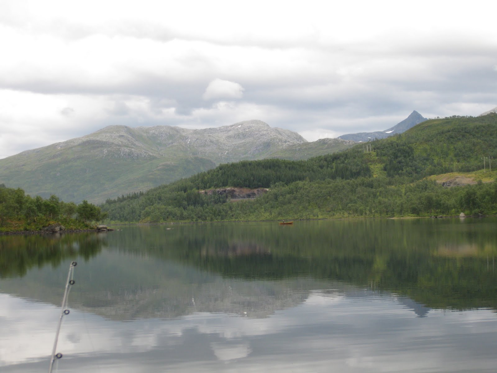 [Helgetur+til+Storvannet+21-23+august+(19).JPG]
