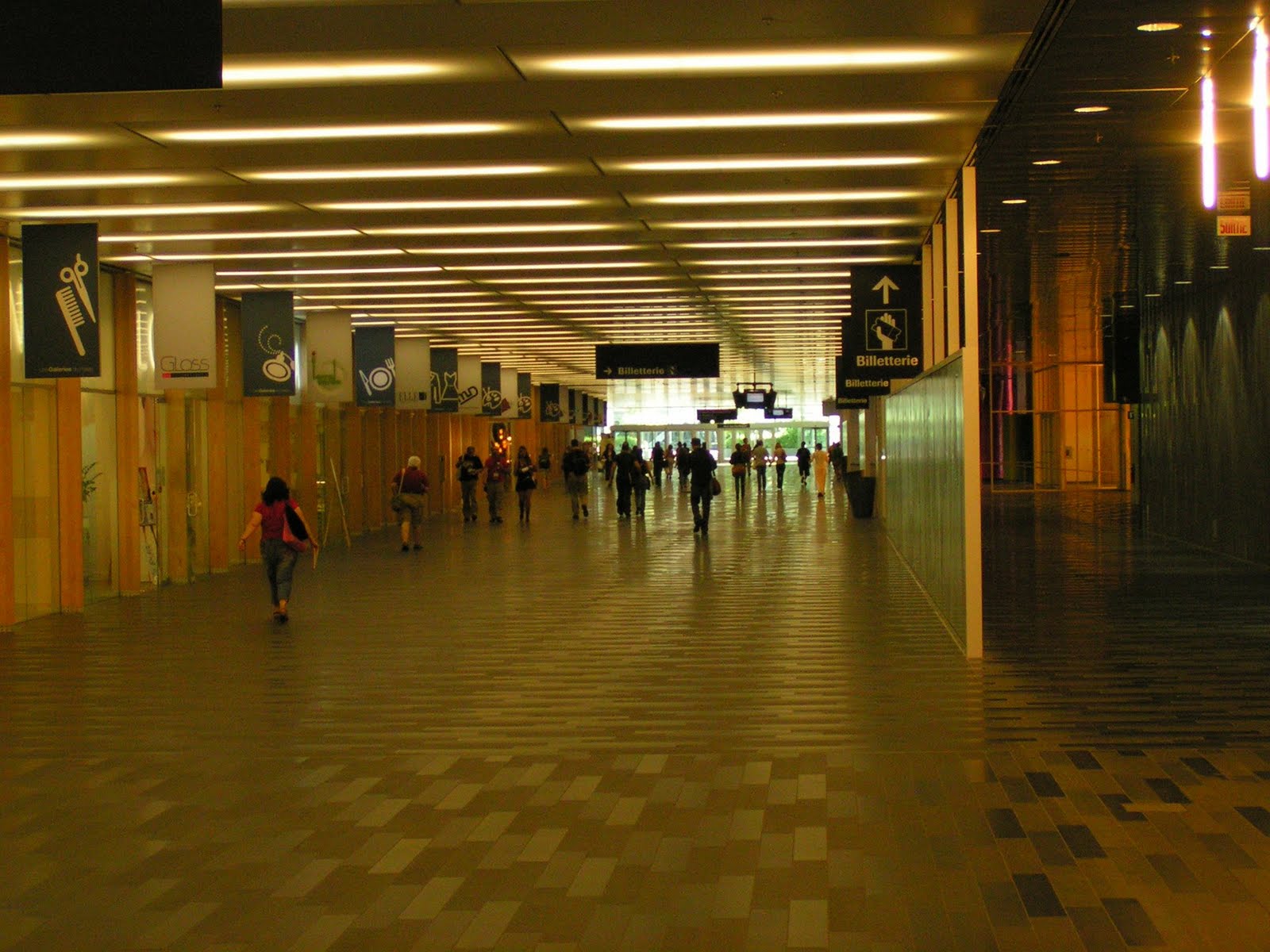 [palais1.jpg]