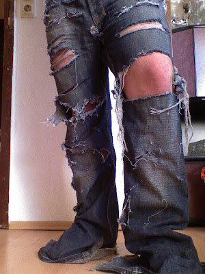 ripped jeans men. as extreme ripped jeans!