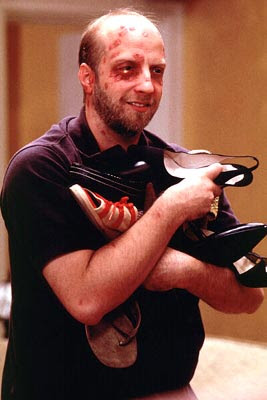 [img width=267 height=400]http://3.bp.blogspot.com/_JZE3HfgYss8/SR1n1A-7NkI/AAAAAAAABD8/OQjKz98ARss/s400/delete+me.jpg[/img]