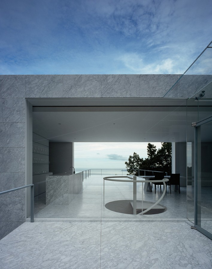 [interior+con+escalera.jpg]