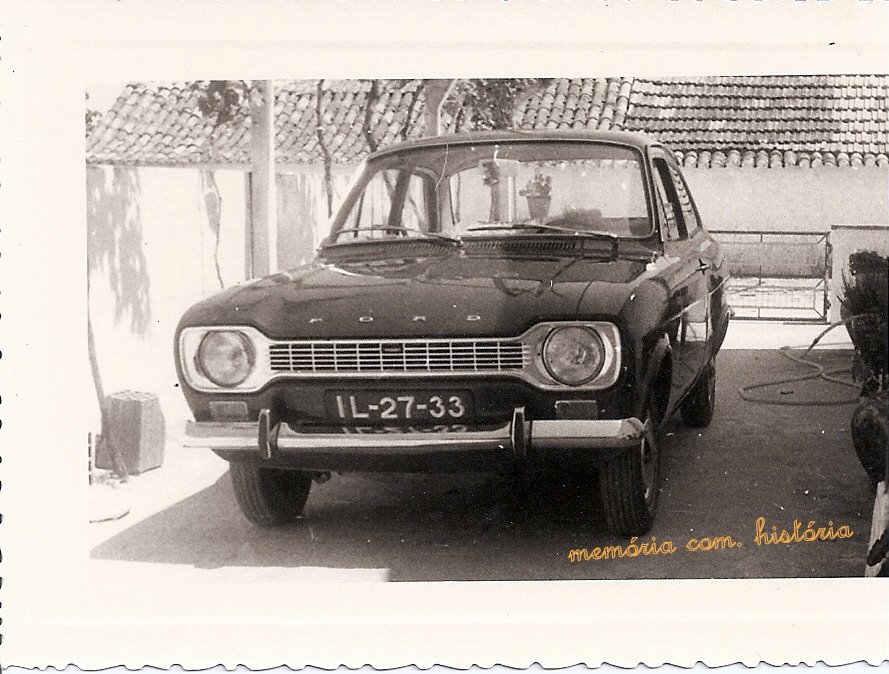 [1969+Ford.jpg]