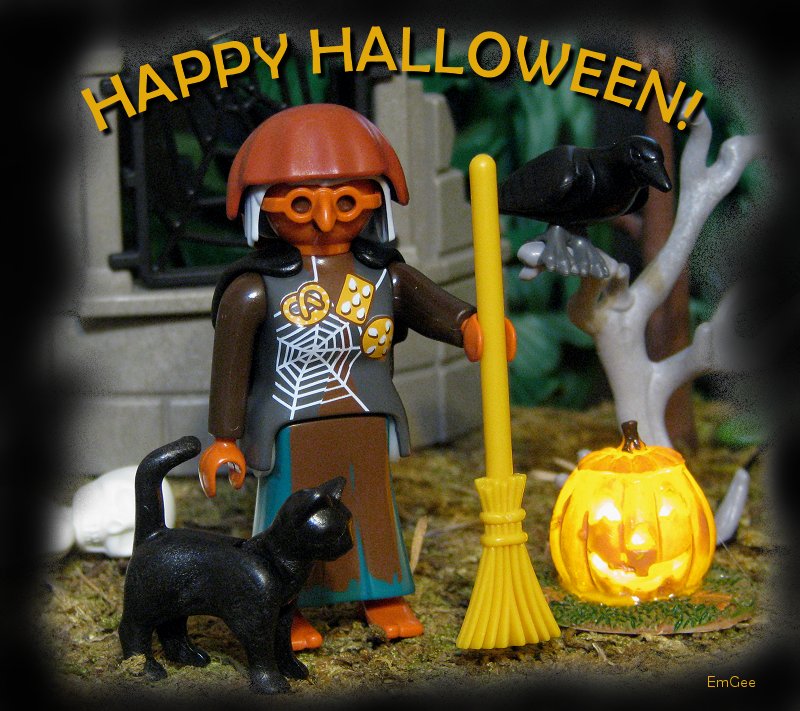 PlayMoLife October 2010