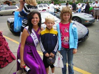 Miss Oregon America 2009 Queen's Parade in Seaside, Oregon, July 11, 2009.