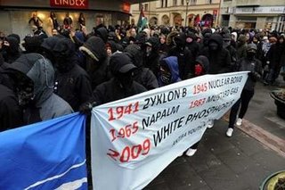 [Swedish+demonstration1.jpg]