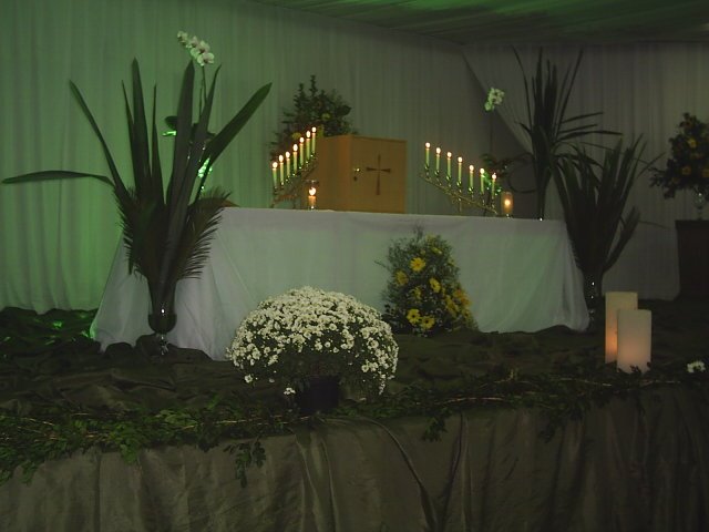 [altar.jpg]