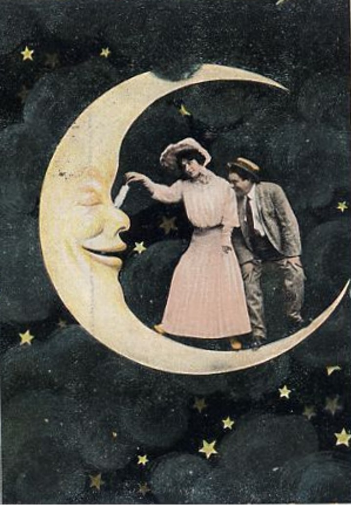 Moon Vintage