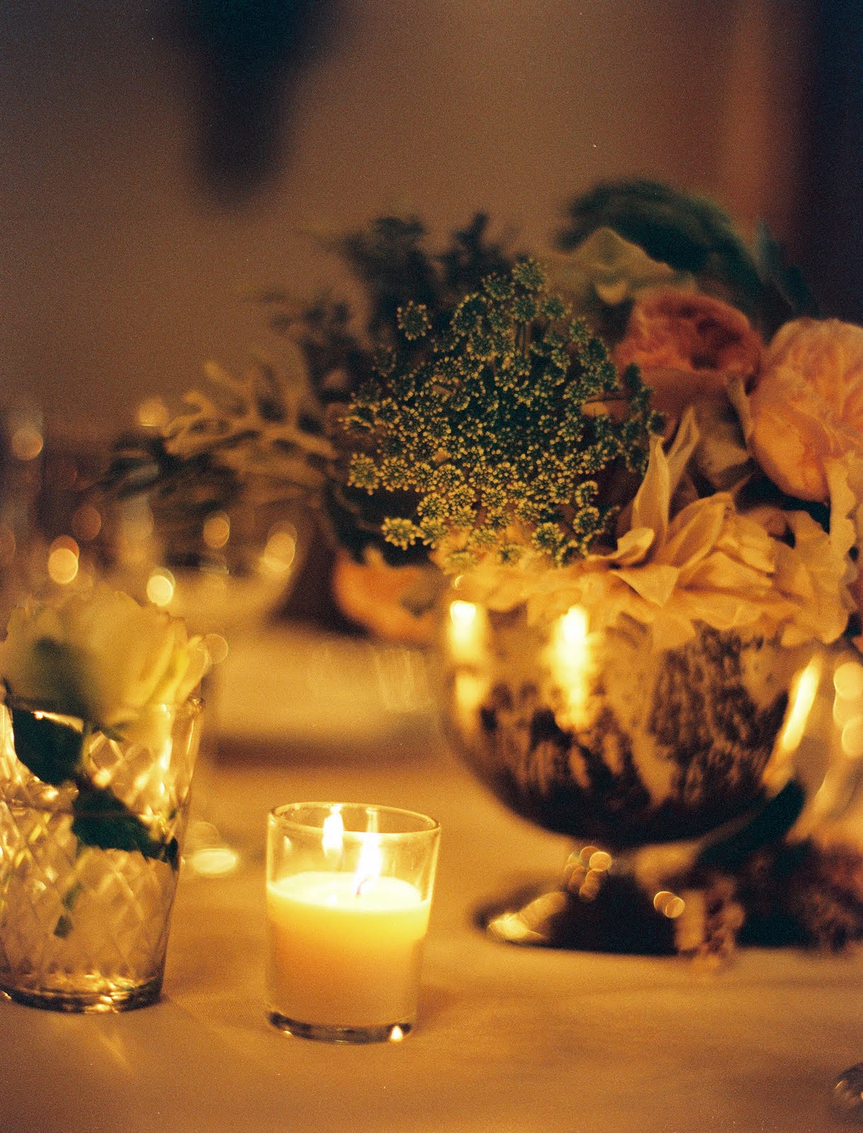 [000933-R01-015.Jpg]