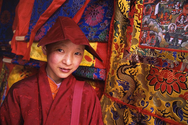 [nun+Tibet+azfoto.com+paduwan+WQ.jpg]