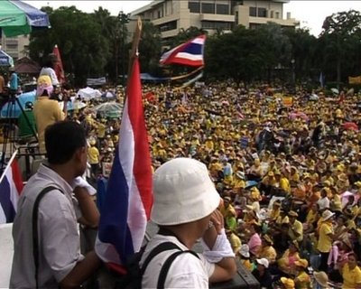 [thai+protest+6+8-29+WQ.jpg]